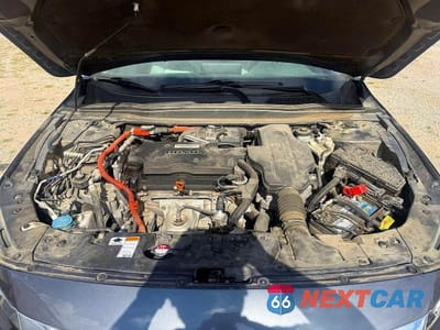 Zdjęcie 7 z 10 samochodu: 2019 HONDA ACCORD HYBRID VIN:1HGCV3F1XKA002546 - miniatura