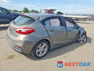 Trzecie zdjęcie samochodu z tyłu: 2017 CHEVROLET CRUZE LT VIN:3G1BE6SM5HS537456 - miniatura