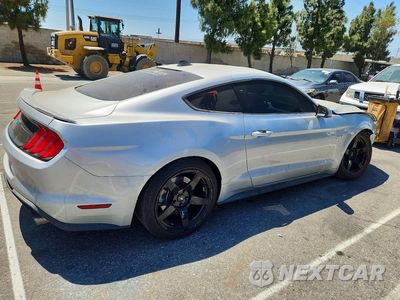 Trzecie zdjęcie samochodu z tyłu: 2019 FORD MUSTANG GT VIN:1FA6P8CF8K5138949 - miniatura