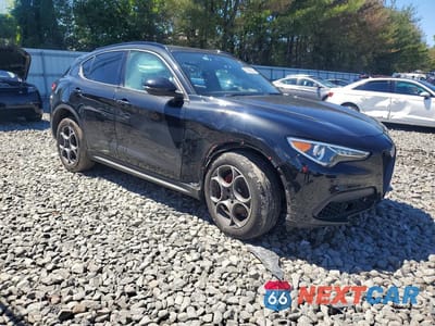 Czwarte zdjęcie samochodu z boku: 2022 ALFA ROMEO STELVIO VIN:ZASPAKAN9N7D30629 - miniatura