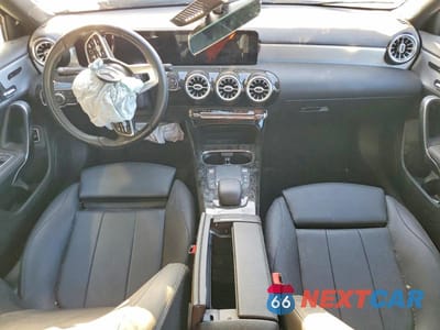 Zdjęcie 8 z 12 samochodu: 2021 MERCEDES-BENZ A 220 4MATIC VIN:W1K3G4FB6MJ285947 - miniatura
