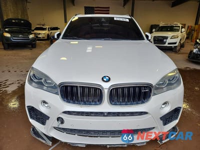 Piąte zdjęcie samochodu w środku: 2016 BMW X5 M VIN:5YMKT6C50G0R78137 - miniatura
