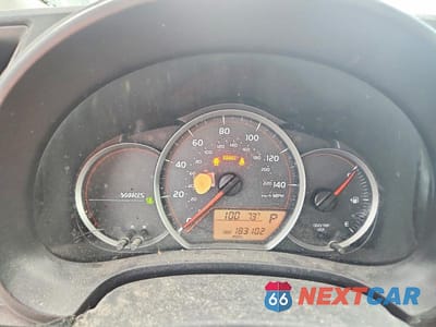 Zdjęcie 9 z 12 samochodu: 2014 TOYOTA YARIS 3-DOOR L VIN:JTDJTUD35ED585276 - miniatura
