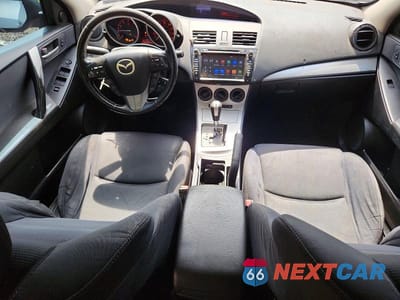 Zdjęcie 8 z 12 samochodu: 2010 MAZDA 3 S VIN:JM1BL1H53A1245439 - miniatura