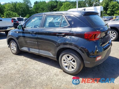 Drugie zdjęcie samochodu z przodu: 2022 HYUNDAI VENUE SE VIN:KMHRB8A30NU141526 - miniatura