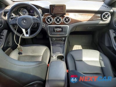 Zdjęcie 8 z 12 samochodu: 2014 MERCEDES-BENZ CLA 250 VIN:WDDSJ4EB0EN026086 - miniatura