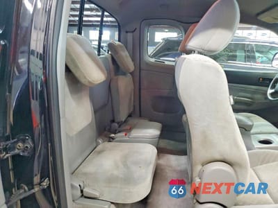 Zdjęcie 10 z 12 samochodu: 2011 TOYOTA TACOMA ACCESS CAB VIN:5TFUX4EN5BX006489 - miniatura