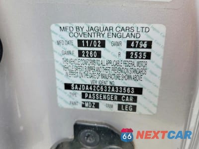 Zdjęcie 12 z 12 samochodu: 2003 JAGUAR XK8 VIN:SAJDA42C632A33563 - miniatura