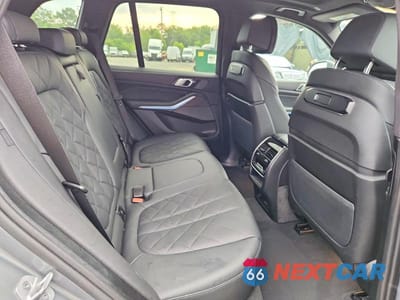 Zdjęcie 11 z 13 samochodu: 2025 BMW X5 XDRIVE50E VIN:5UX43EU08S9X01012 - miniatura