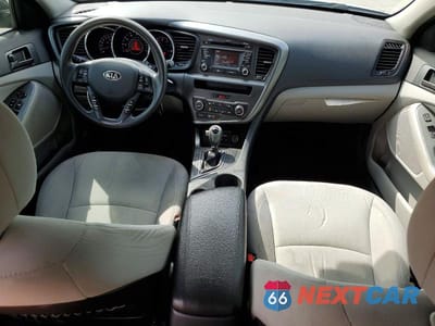 Zdjęcie 8 z 12 samochodu: 2013 KIA OPTIMA LX VIN:KNAGM4A78D5440012 - miniatura