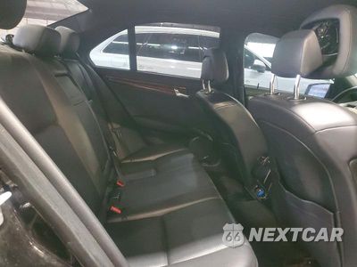 Zdjęcie 10 z 12 samochodu: 2011 MERCEDES-BENZ C 300 4MATIC VIN:WDDGF8BB1BR183603 - miniatura