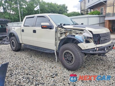 Czwarte zdjęcie samochodu z boku: 2013 FORD F150 SVT RAPTOR VIN:1FTFW1R61DFC11958 - miniatura