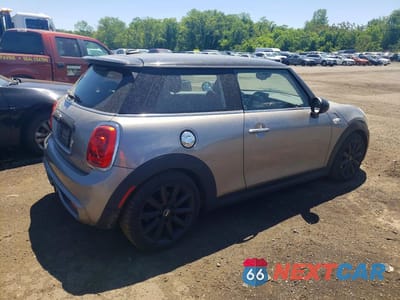 Trzecie zdjęcie samochodu z tyłu: 2019 MINI COOPER S VIN:WMWXP7C53K2A52076 - miniatura