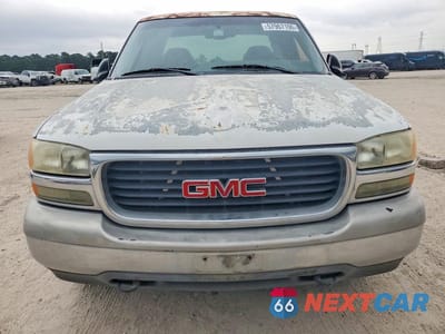 Piąte zdjęcie samochodu w środku: 2002 GMC NEW SIERRA C1500 VIN:2GTEC19TX21163018 - miniatura