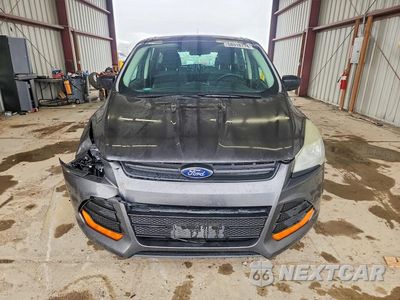 Piąte zdjęcie samochodu w środku: 2015 FORD ESCAPE S VIN:1FMCU0F74FUC37139 - miniatura