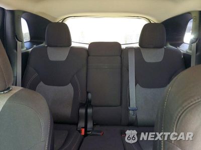Zdjęcie 10 z 13 samochodu: 2015 JEEP CHEROKEE SPORT VIN:1C4PJLAB0FW632466 - miniatura