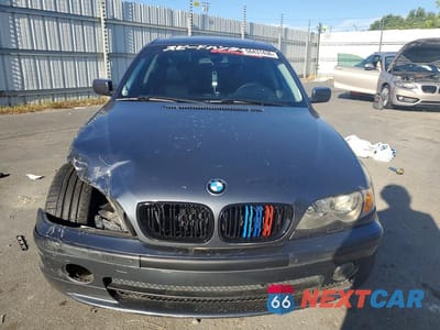 Piąte zdjęcie samochodu w środku: 2002 BMW 330 I VIN:WBAEV53452KM02068 - miniatura