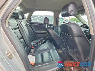 Zdjęcie 10 z 12 samochodu: 2005 AUDI A4 1.8T QUATTRO VIN:WAULC68E75A056751 - miniatura