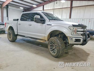 Czwarte zdjęcie samochodu z boku: 2018 FORD F150 SUPERCREW VIN:1FTEW1EP1JFD04307 - miniatura