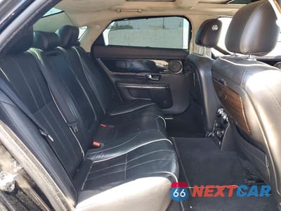 Zdjęcie 10 z 12 samochodu: 2011 JAGUAR XJL VIN:SAJWA2GB1BLV21337 - miniatura
