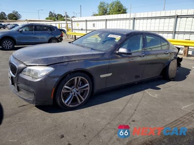 2014 BMW 750 I WBAYA8C57ED228323 - główne zdjęcie licytacji z USA - miniatura