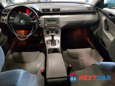 Zdjęcie 8 z 13 samochodu: 2007 VOLKSWAGEN PASSAT 2.0T WAGON VALUE VIN:WVWLK73C37E003347 - miniatura