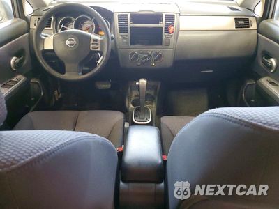 Zdjęcie 8 z 12 samochodu: 2007 NISSAN VERSA 1.8 S VIN:3N1BC11EX7L460475 - miniatura