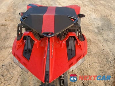 Zdjęcie 6 z 10 samochodu: 2016 POLARIS SLINGSHOT SL VIN:57XAAPFA7G5109859 - miniatura