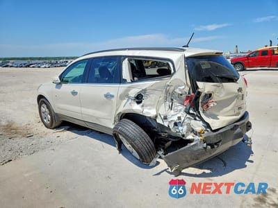 Drugie zdjęcie samochodu z przodu: 2011 CHEVROLET TRAVERSE LT VIN:1GNKRGED8BJ279849 - miniatura