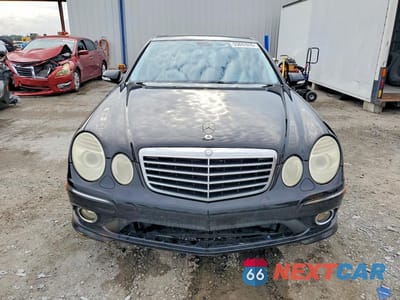 Piąte zdjęcie samochodu w środku: 2009 MERCEDES-BENZ E 350 VIN:WDBUF56X69B407029 - miniatura