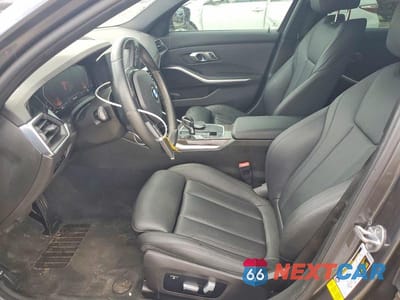 Zdjęcie 7 z 12 samochodu: 2020 BMW 330I VIN:3MW5R1J00L8B09128 - miniatura