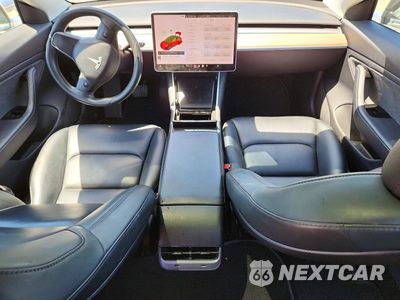Zdjęcie 8 z 12 samochodu: 2019 TESLA MODEL 3 VIN:5YJ3E1EB2KF386150 - miniatura