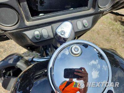 Zdjęcie 8 z 9 samochodu: 2007 HARLEY-DAVIDSON FLHT VIN:1HD1FV4177Y665281 - miniatura