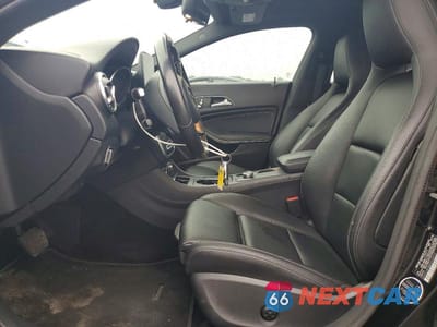 Zdjęcie 7 z 12 samochodu: 2018 MERCEDES-BENZ CLA 250 4MATIC VIN:WDDSJ4GB8JN632629 - miniatura