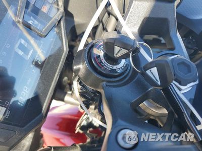 Zdjęcie 8 z 9 samochodu: 2026 KAWASAKI EX500 VIN:ML5EXGG15TDA83587 - miniatura