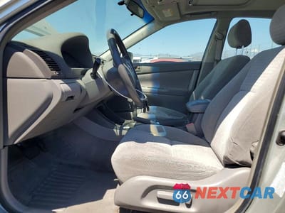 Zdjęcie 7 z 12 samochodu: 2002 TOYOTA CAMRY VIN:JTDBE32K920109781 - miniatura