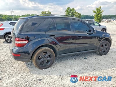 Trzecie zdjęcie samochodu z tyłu: 2010 MERCEDES-BENZ ML 350 BLUETEC VIN:4JGBB2FB5AA547411 - miniatura