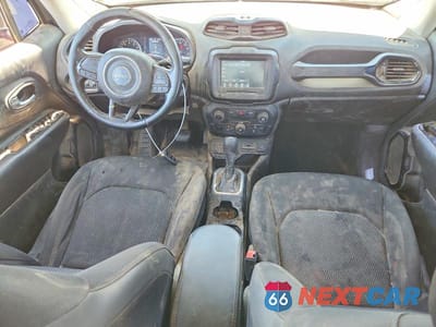 Zdjęcie 8 z 13 samochodu: 2020 JEEP RENEGADE LATITUDE VIN:ZACNJBBB0LPL07239 - miniatura