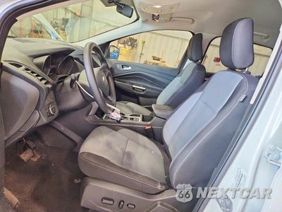 Zdjęcie 7 z 13 samochodu: 2019 FORD ESCAPE SE VIN:1FMCU9GD9KUB32406 - miniatura