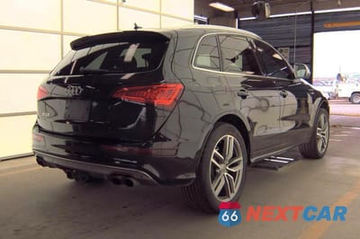 Czwarte zdjęcie samochodu z boku: 2014 AUDI SQ5 PREMIUM PLUS VIN:WA1CGAFP8EA103987 - miniatura