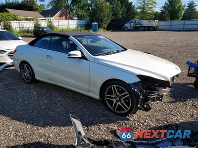 Czwarte zdjęcie samochodu z boku: 2016 MERCEDES-BENZ E 400 VIN:WDDKK6FFXGF332316 - miniatura