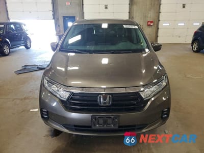 Piąte zdjęcie samochodu w środku: 2022 HONDA ODYSSEY TOURING VIN:5FNRL6H82NB054632 - miniatura