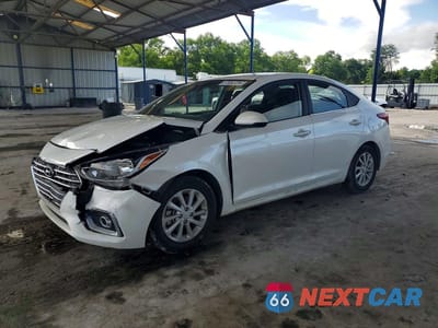 2019 HYUNDAI ACCENT SEL 3KPC24A34KE069274 - główne zdjęcie licytacji z USA - miniatura