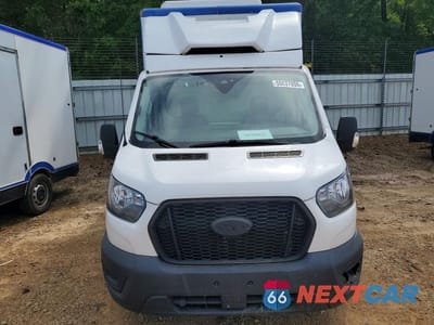 Piąte zdjęcie samochodu w środku: 2022 FORD TRANSIT DELIVERY VAN VIN:1FDBW5Z89NKA01586 - miniatura