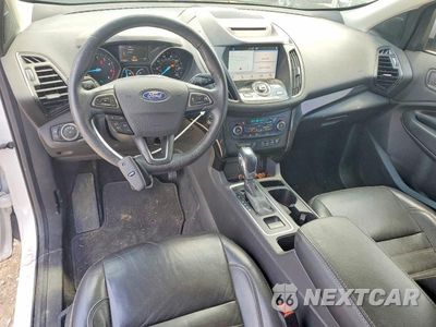 Zdjęcie 8 z 13 samochodu: 2018 FORD ESCAPE TITANIUM VIN:1FMCU9J91JUC06307 - miniatura