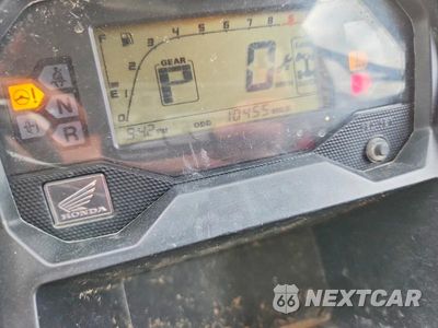 Zdjęcie 8 z 10 samochodu: 2020 HONDA SXS1000S UTILITY VEHICLE VIN:1HFVE06A4L4000867 - miniatura