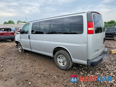Drugie zdjęcie samochodu z przodu: 2015 CHEVROLET EXPRESS G2500 LS VIN:1GAWGPFG6F1282188 - miniatura