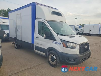 Czwarte zdjęcie samochodu z boku: 2021 FORD TRANSIT DELIVERY TRUCK VIN:1FDBW5Z88MKA80036 - miniatura