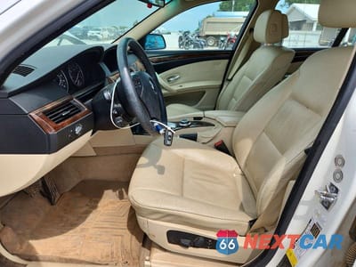 Zdjęcie 7 z 12 samochodu: 2008 BMW 528 I VIN:WBANU535X8C111323 - miniatura
