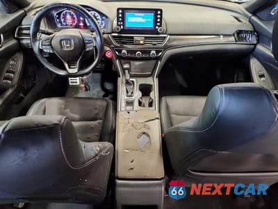 Zdjęcie 8 z 12 samochodu: 2018 HONDA ACCORD SPORT VIN:1HGCV1F33JA139705 - miniatura
